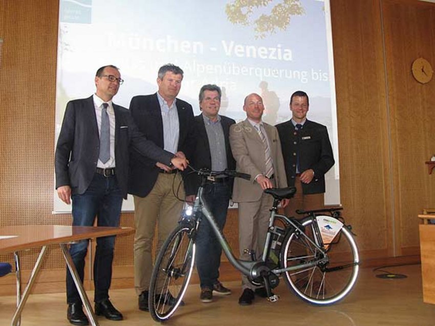 Foto: Pressekonferenz Radroute