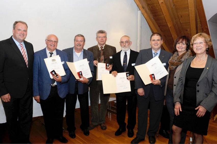 Foto: Ehrung vom Bayerischen Roten Kreuz (BRK)